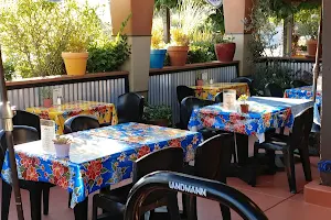 El Jardin Restaurant image