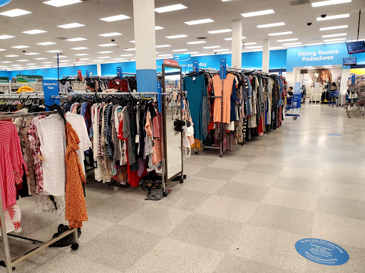 Clothing Store «Ross Dress for Less», reviews and photos, 26558 Bouquet Canyon Rd, Saugus, CA 91350, USA