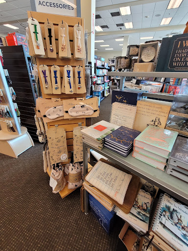 Book Store «Books-A-Million», reviews and photos, 1700 W International Speedway Blvd, Daytona Beach, FL 32114, USA