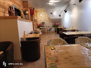Photo n°17 de Restaurant KHANG à Saint-Méen-le-Grand ()