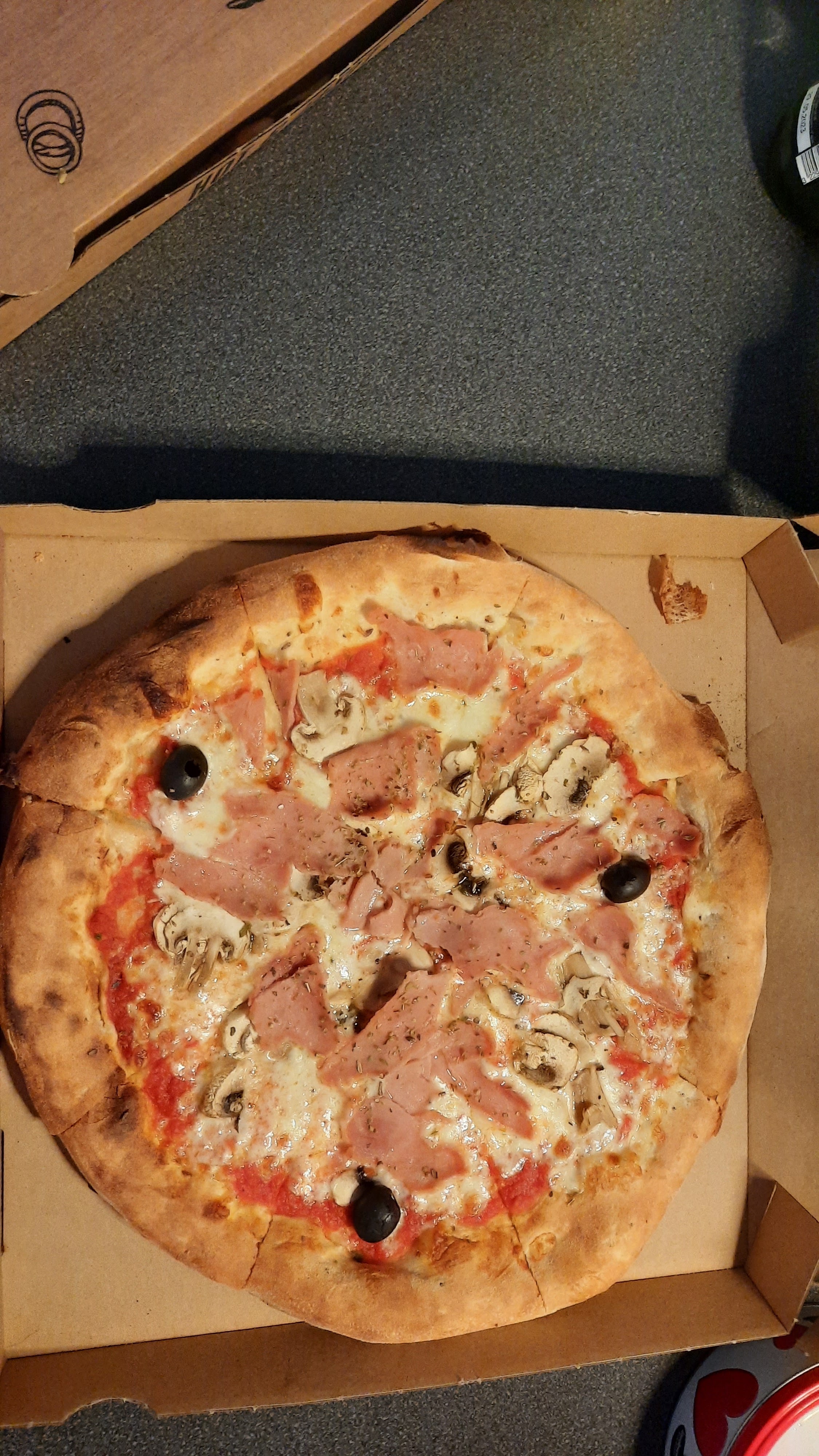 Photo n° 2 de l'avis de Joanna. fait le 06/10/2022 à 17:21