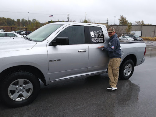 Auto Body Shop «Charlie Graham Body & Service», reviews and photos, 4206 Leavenworth St, Omaha, NE 68105, USA