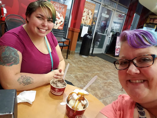 Ice Cream Shop «Cold Stone Creamery», reviews and photos, 9230 7th Ave, Norfolk, VA 23511, USA