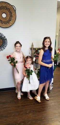 Beauty Salon «The Beehive Salon», reviews and photos, 2805 Old Fort Pkwy E, Murfreesboro, TN 37128, USA