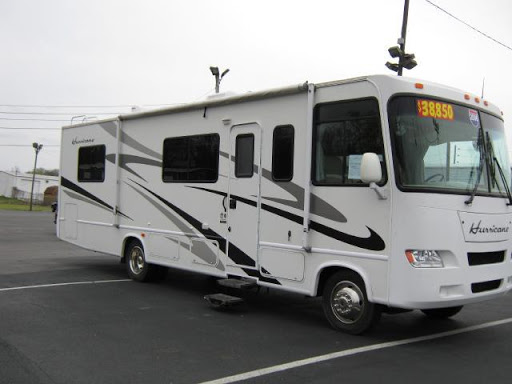 Used Car Dealer «Tim Tomlin Automotive Group LLC», reviews and photos, 169 S Lowry St, Smyrna, TN 37167, USA