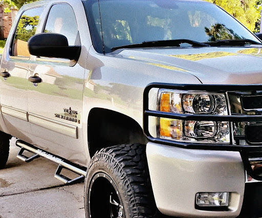 Auto Body Shop «James Chagos Body Shop & Paintless Dent Repair», reviews and photos, 12416 Market St, Houston, TX 77015, USA