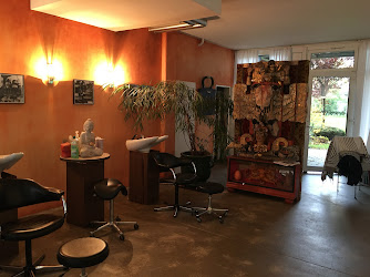 Knapp Coiffure - Friseur Konstanz - Aveda Produkte