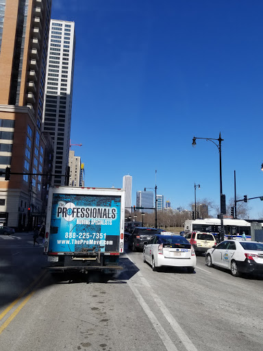 Moving Company «The Professionals Moving Specialists», reviews and photos, 3918 N Western Ave, Chicago, IL 60618, USA