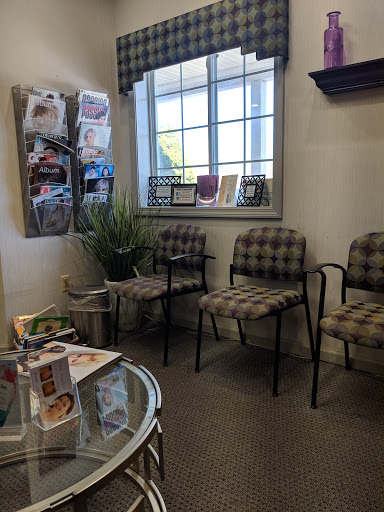 Beauty Salon «Headliners Salon and Spa», reviews and photos, 359 Merrow Rd, Tolland, CT 06084, USA