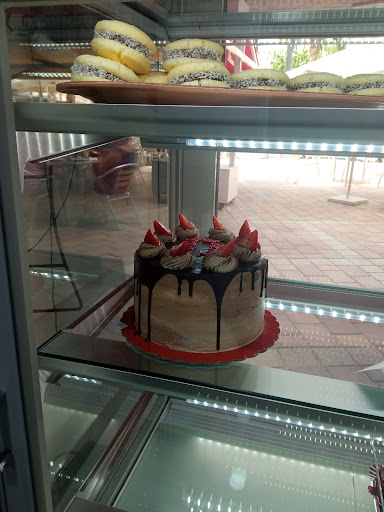 AMORINA (Reposteria artesana)