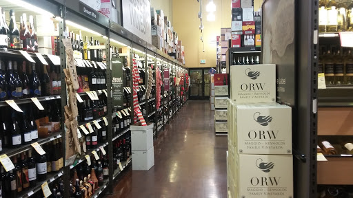Wine Store «Total Wine & More», reviews and photos, 8544 S Emerald Dr, Tempe, AZ 85284, USA