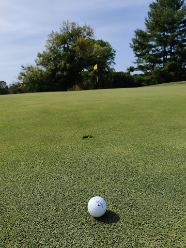 Country Club «Crestview Country Club», reviews and photos, 281 Shoemaker Ln, Agawam, MA 01001, USA