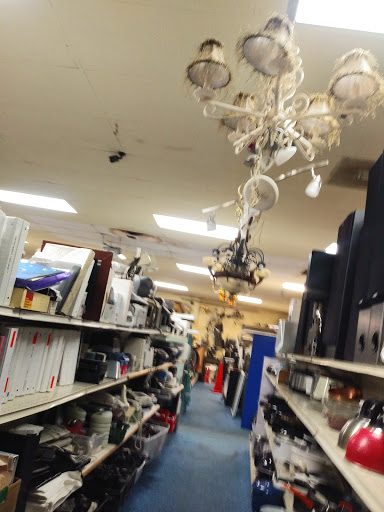 Thrift Store «Community Thrift Store», reviews and photos, 3237 E Florence Ave, Huntington Park, CA 90255, USA
