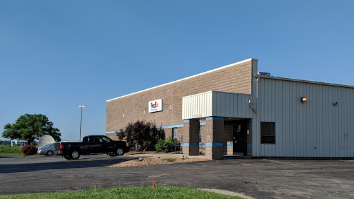 Shipping and Mailing Service «FedEx Ship Center», reviews and photos, 3000 Eastport Plaza Dr, Collinsville, IL 62234, USA