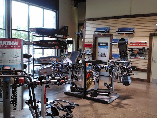 Auto Parts Store «Rack Attack Minneapolis», reviews and photos, 4170 Excelsior Blvd, St Louis Park, MN 55416, USA