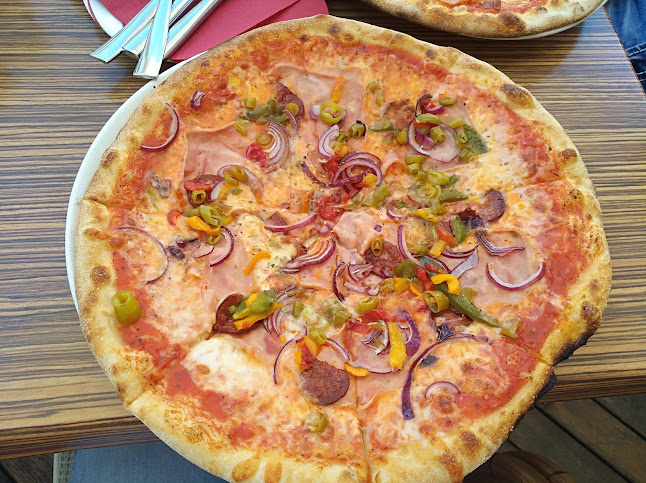 Értékelések erről a helyről: Invito, Solymár - Pizza