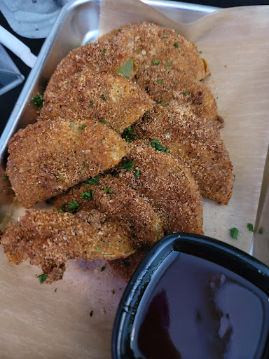 Winery «Camelot Cellars Winery», reviews and photos, 901 Oak St, Columbus, OH 43205, USA