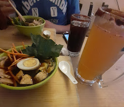 La Esquina Pink photo