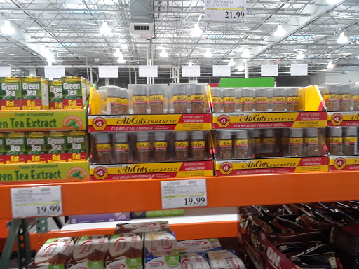 Warehouse store «Costco Wholesale», reviews and photos, 27118 Gratiot Ave, Roseville, MI 48066, USA