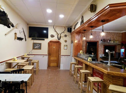 Bar Taperia La Rosa - Av. Prado, 10, Bajo, 46360 Buñol, Valencia, Spain