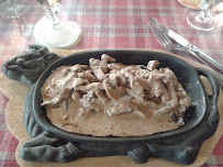 Sauce aux champignons du Restaurant chez Mamema - S'Ochsestuebel (au Boeuf) à Obenheim - n°4