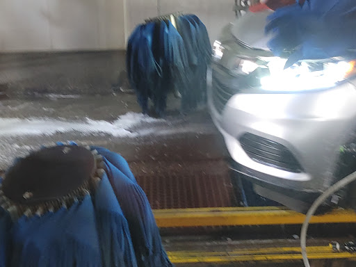 Car Wash «Parkway Auto Wash», reviews and photos, 3330 Central Pkwy, Cincinnati, OH 45225, USA