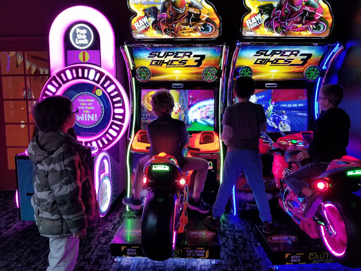 Bowling Alley «Triangle Bowl», reviews and photos, 700 Triangle Ctr, Longview, WA 98632, USA