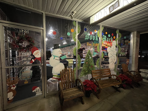 Used Book Store «Book Rack», reviews and photos, 125 E McKey St, Ocoee, FL 34761, USA