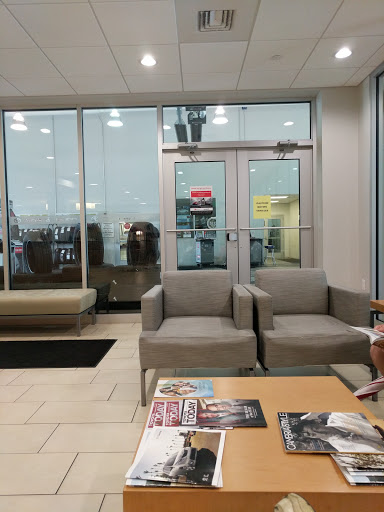 Toyota Dealer «Kenny Ross Toyota», reviews and photos, 8900 University Blvd, Moon, PA 15108, USA