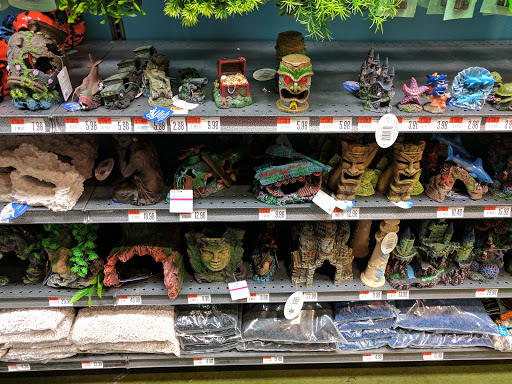 Pet Supply Store «Pet Supplies Plus», reviews and photos, 1235 Shaw Ave, Clovis, CA 93612, USA