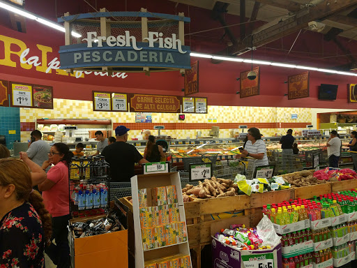 Grocery Store «Northgate Gonzalez Markets», reviews and photos, 6801 Atlantic Ave, Bell, CA 90201, USA