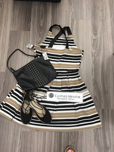 Used Clothing Store «Clothes Mentor», reviews and photos, 306 Oyster Point Rd, Newport News, VA 23602, USA