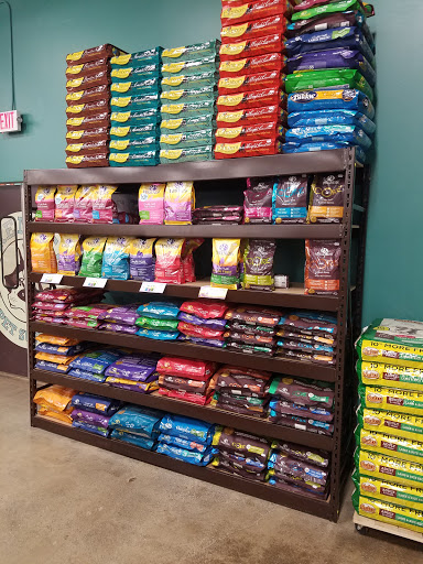 Pet Supply Store «Premier Pet Supply», reviews and photos, 15399 Merriman Rd, Livonia, MI 48154, USA