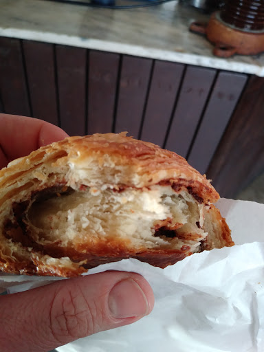 Coffee Shop «Cocoa Cinnamon - West Geer», reviews and photos, 420 W Geer St, Durham, NC 27701, USA