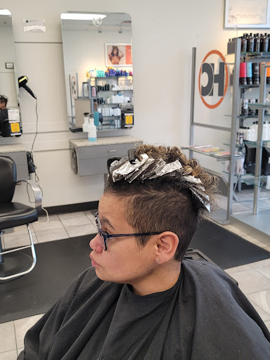 Hair Salon «Hair Cuttery», reviews and photos, 10351 Indianapolis Blvd, Highland, IN 46322, USA