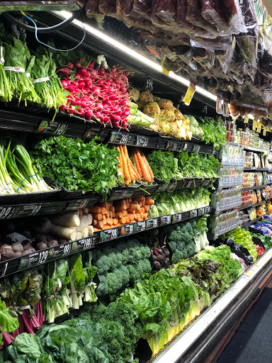 Supermarket «Fine Fare Supermarkets», reviews and photos, 656 Castle Hill Ave, Bronx, NY 10473, USA