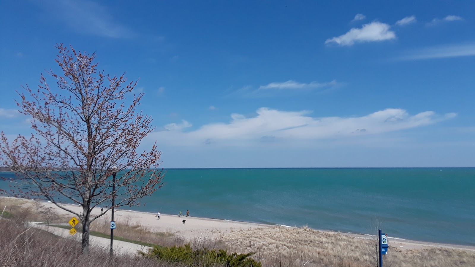 Photo of Racine North Beach and the settlement