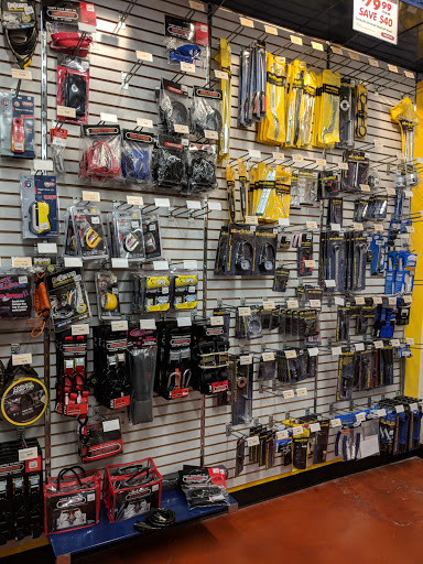 Motorcycle Parts Store «Cycle Gear», reviews and photos, 9070 Research Blvd #202, Austin, TX 78757, USA