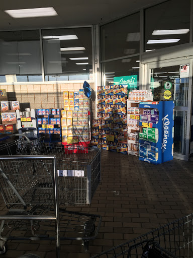 Grocery Store «Kroger», reviews and photos, 28250 Dequindre Rd, Warren, MI 48092, USA