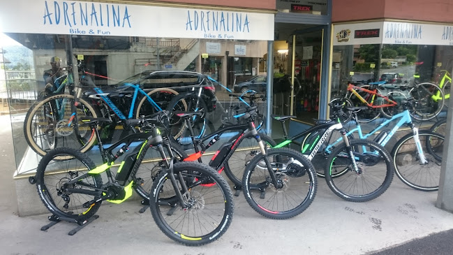 Adrenalina Bike & Fun Val de Ruz, Blanck