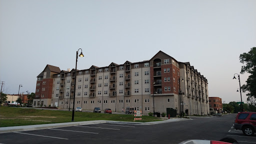 Park «Hudson Crossing Park», reviews and photos, S Harrison St, Oswego, IL 60543, USA