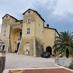 Cantina Capolino Perlingieri Contrada Marraioli, 58, 82037 Castelvenere BN, Italia