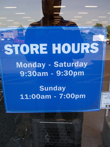 Clothing Store «Rugged Wearhouse», reviews and photos, 825 Nashville Pike, Gallatin, TN 37066, USA