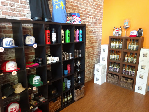 Wine Bar «Naked Winery McMinnville Tasting Room», reviews and photos, 211 NE 3rd St, McMinnville, OR 97128, USA