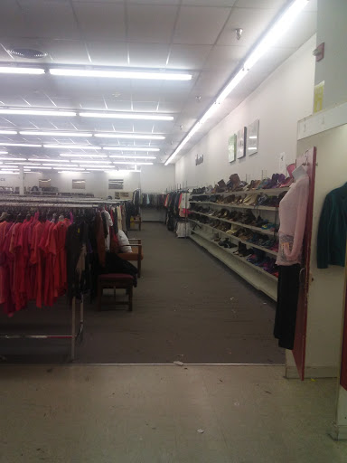 Thrift Store «The Salvation Army Family Store & Donation Center», reviews and photos