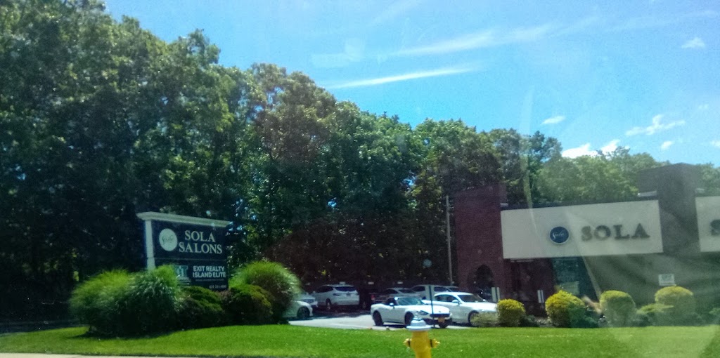 Sola Salon Studios 11776