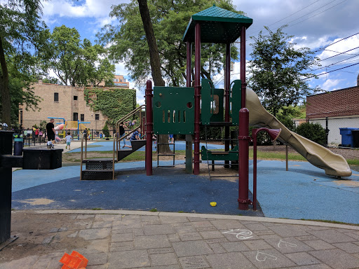 Park «Adams Playground Park», reviews and photos, 1919 N Seminary Ave, Chicago, IL 60614, USA