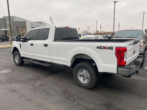 Car Dealer «Bill Estes Ford», reviews and photos, 450 N Northfield Dr, Brownsburg, IN 46112, USA