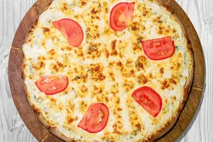 tasty Pizza image