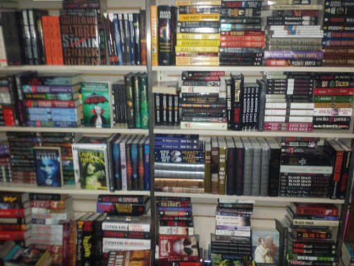 Book Store «The Book House», reviews and photos, 7352 Manchester Rd, Maplewood, MO 63143, USA